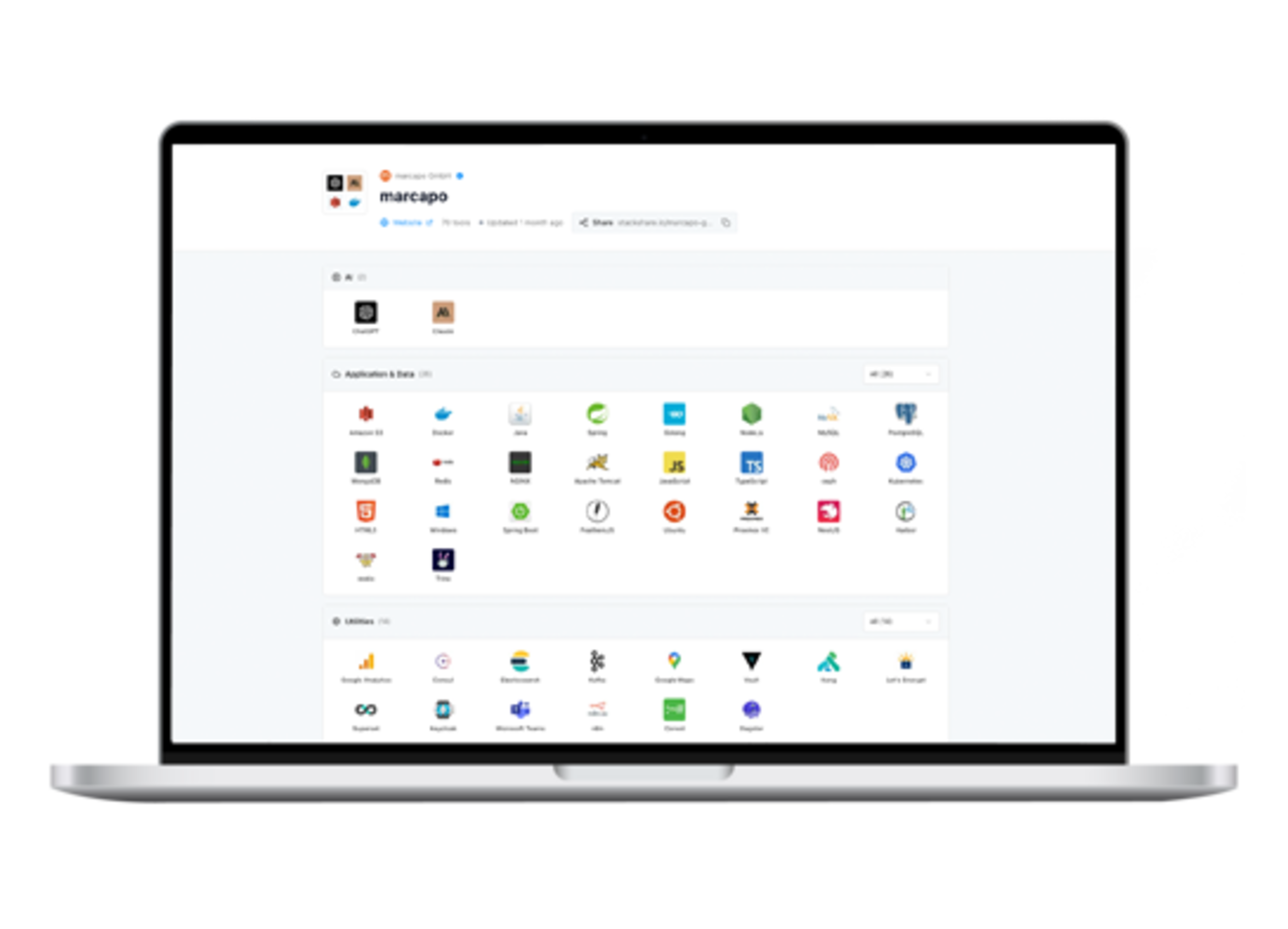 Laptop, auf dessen Bildschirm die Website mit dem Tool-Stack von marcapo zu sehen ist